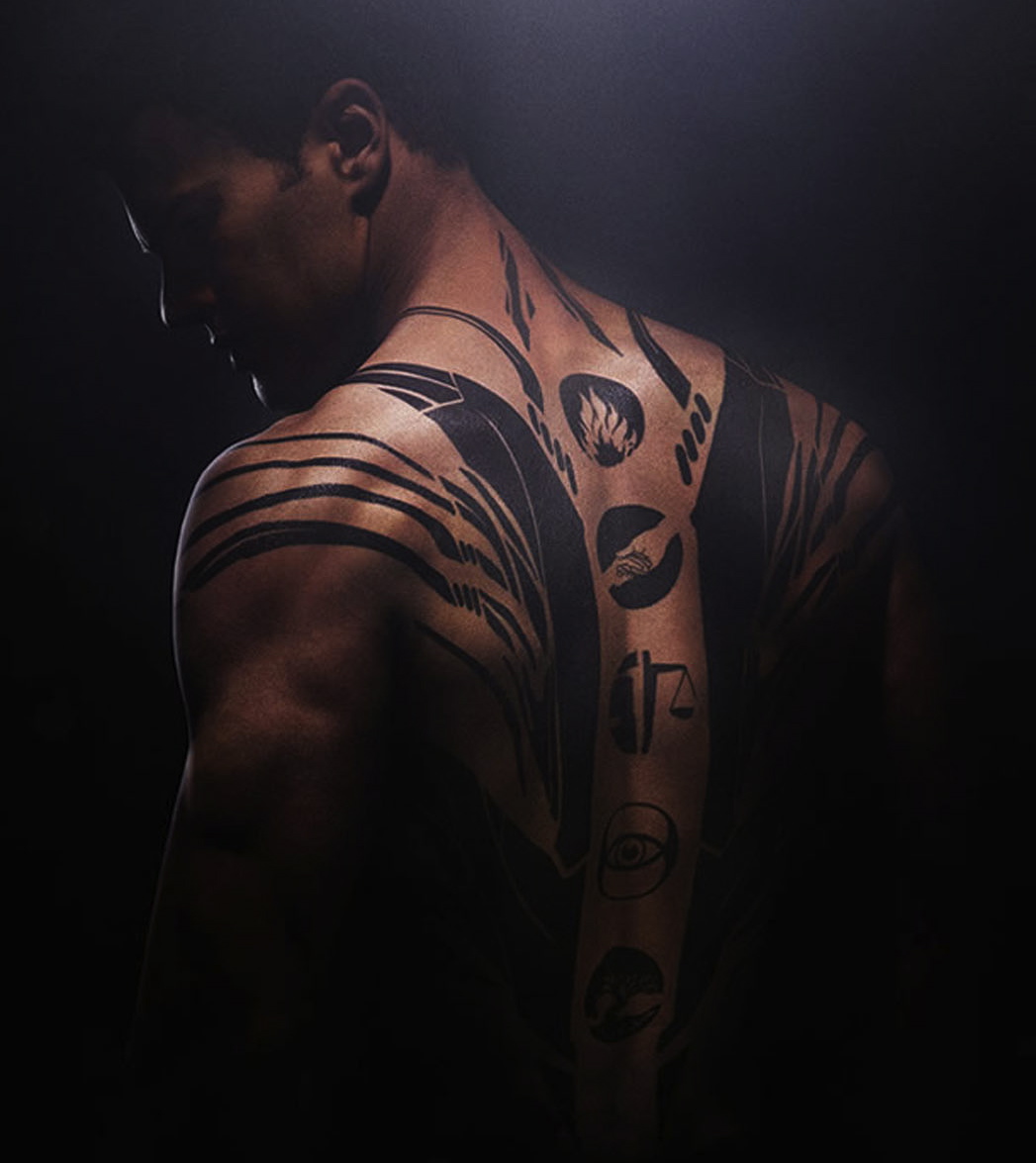 divergent theo james as four